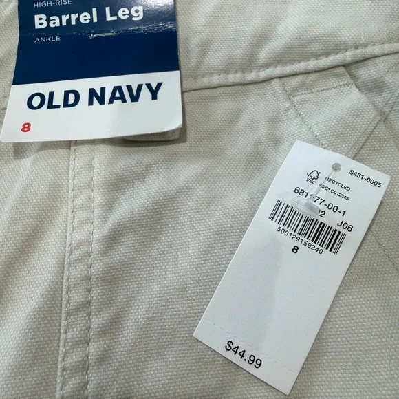 Old Navy Cream Hi-Rise Barrel Leg Ankle Cropped Pants -New With Tags - Picture 5 of 5